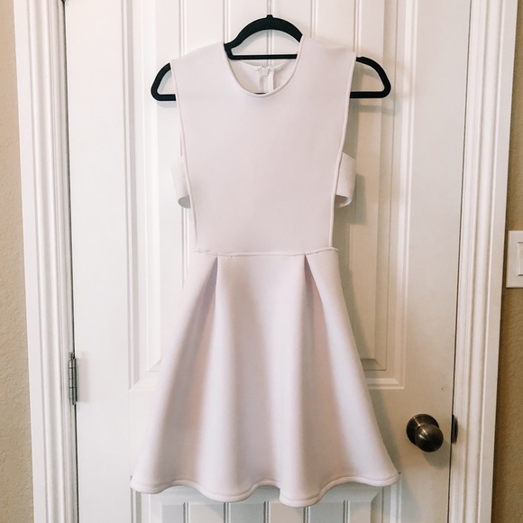 Chalk Side Cutout Dress - Picture 5 of 8